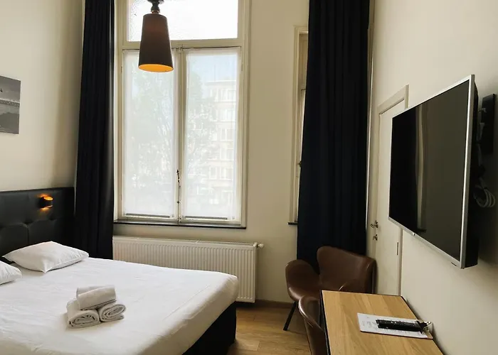 호텔 Le Parisien 3*