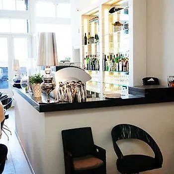 Hotell Le Parisien Oostende